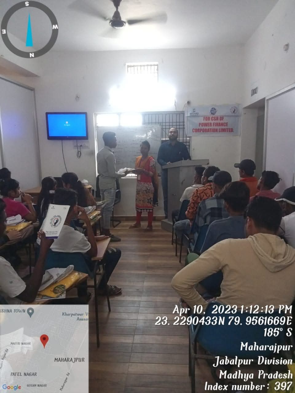 Children reading books